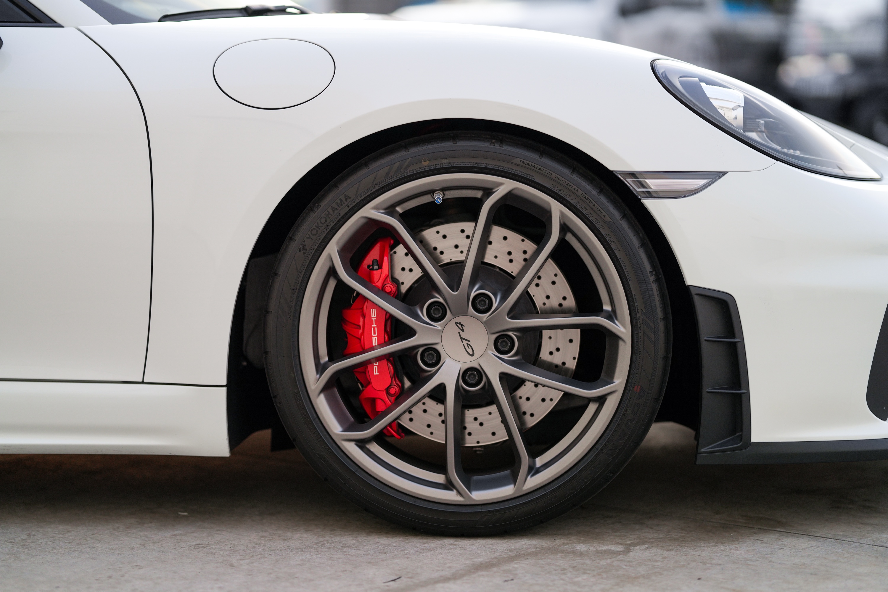 Used 2021 Porsche 718 Cayman GT4 RWD image 11
