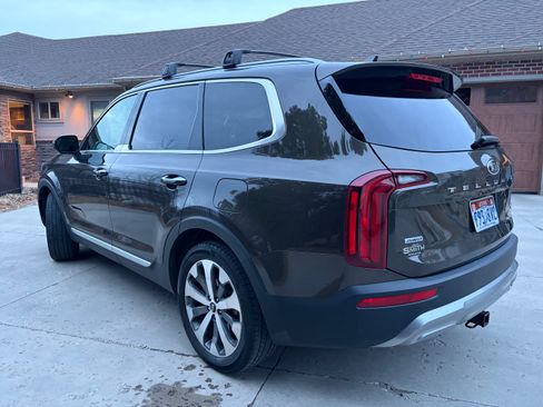 Used 2020 Kia Telluride S image 4