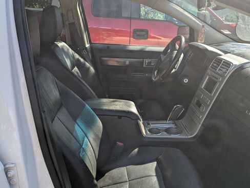 Used 2007 Lincoln MKX AWD image 6