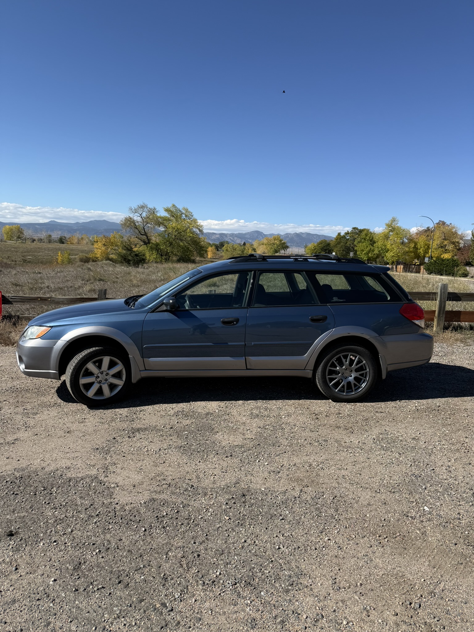 Used 2009 Subaru Outback 2.5i Special Edition AWD/4WD image 1