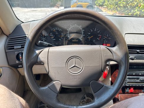 Used 1997 Mercedes-Benz SL 500 SL 500 Roadster 2D image 6