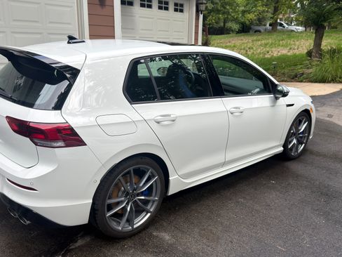 Used 2024 Volkswagen Golf R AWD/4WD image 1