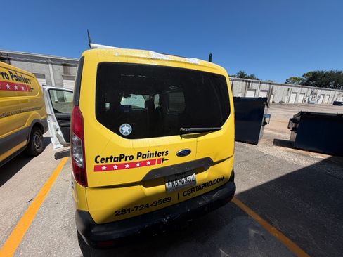Used 2015 Ford Transit Connect XLT FWD image 10