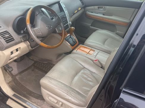 Used 2005 Lexus RX 330 AWD image 4