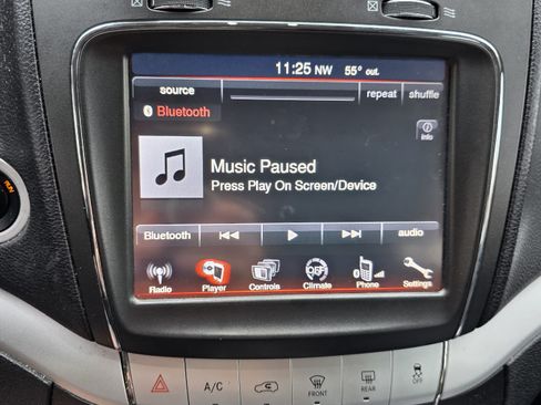 Used 2018 Dodge Journey Crossroad w/ Nav & Sun Group image 14