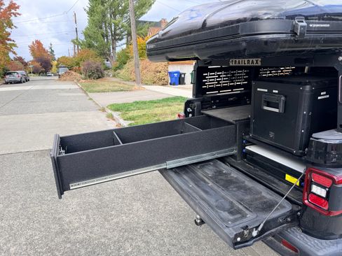 Used 2022 Jeep Gladiator Rubicon w/ LED Lighting Group image 12