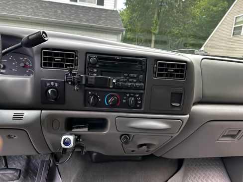 Used 2002 Ford F250 4x4 Crew Cab Super Duty image 12