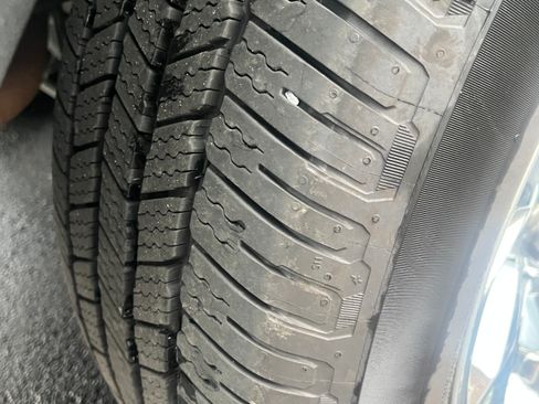 Used 2017 RAM 1500 Laramie AWD/4WD image 22
