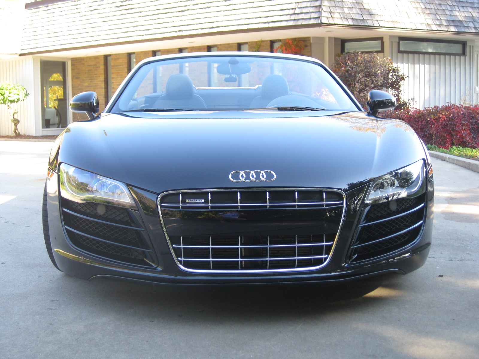 Used 2011 Audi R8 V10 AWD/4WD image 5