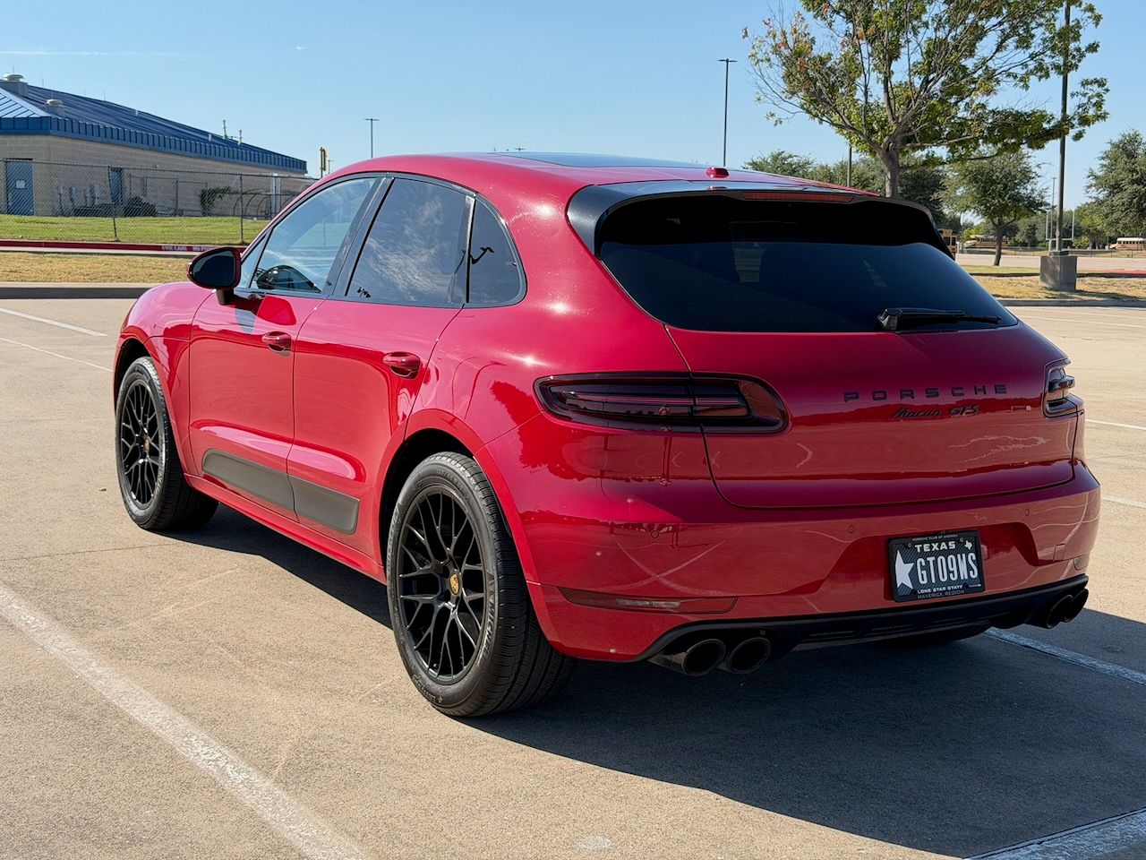 Used 2017 Porsche Macan GTS AWD/4WD image 4