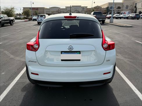 Used 2011 Nissan Juke SV image 5