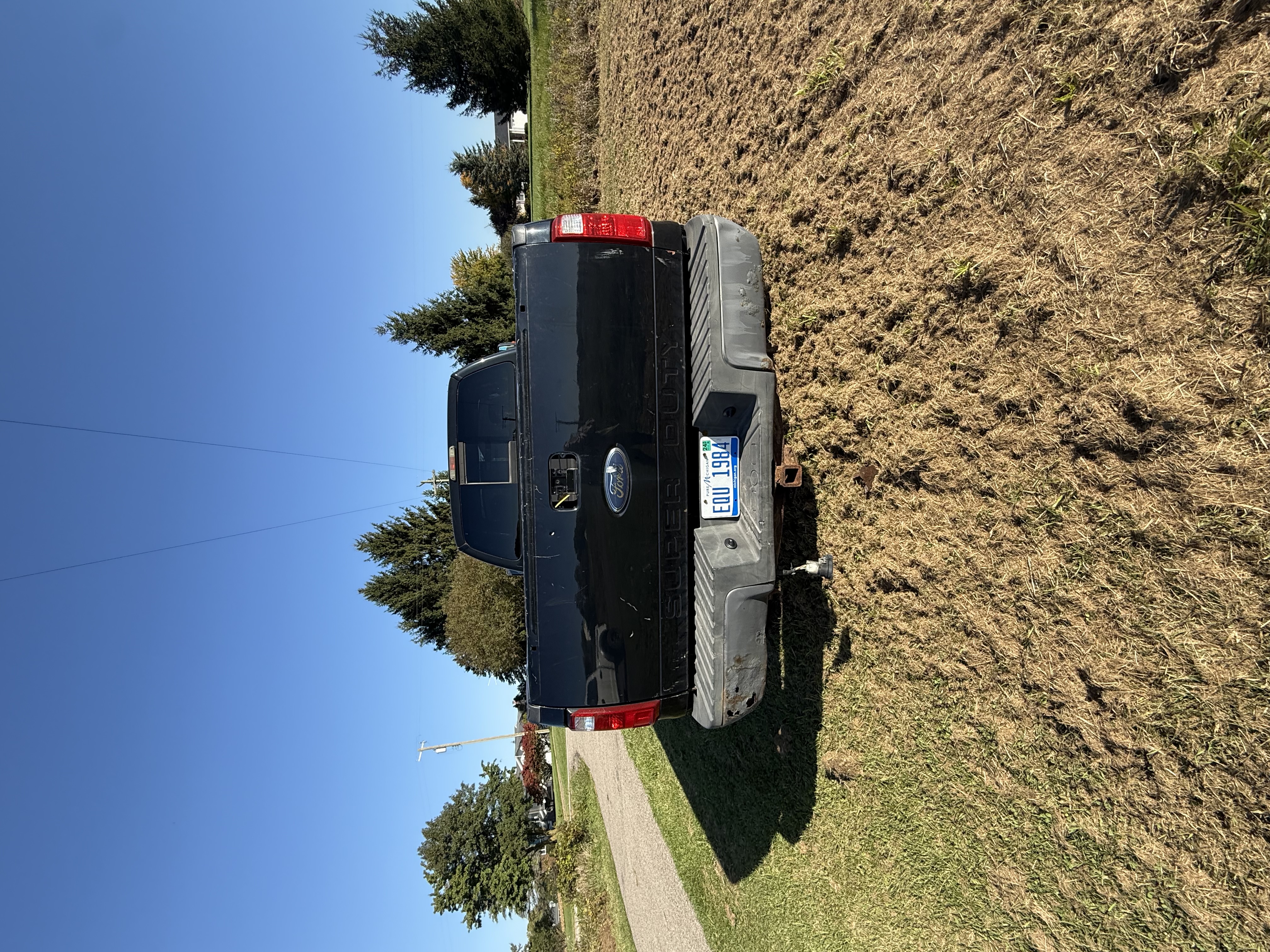 Used 2008 Ford F250 FX4 AWD/4WD image 2