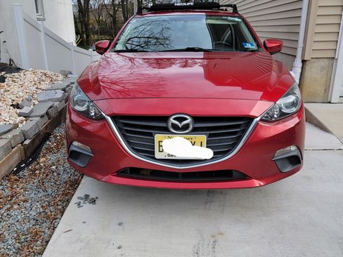 Used 2015 MAZDA MAZDA3 i Sport image 1