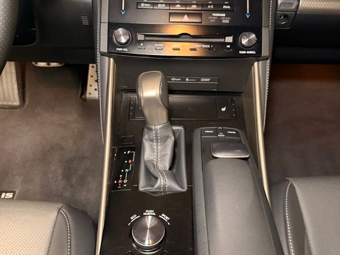 Used 2014 Lexus IS 250 image 17