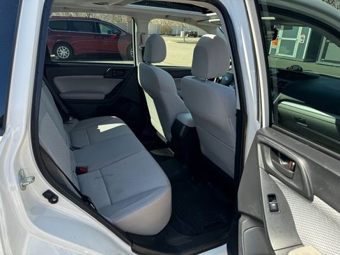 Used 2018 Subaru Forester 2.5i Premium w/ Popular Package #2A image 10