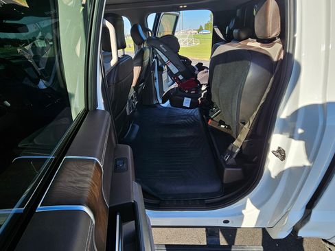 Used 2020 Ford F150 Limited w/ Trailer Tow Package image 15