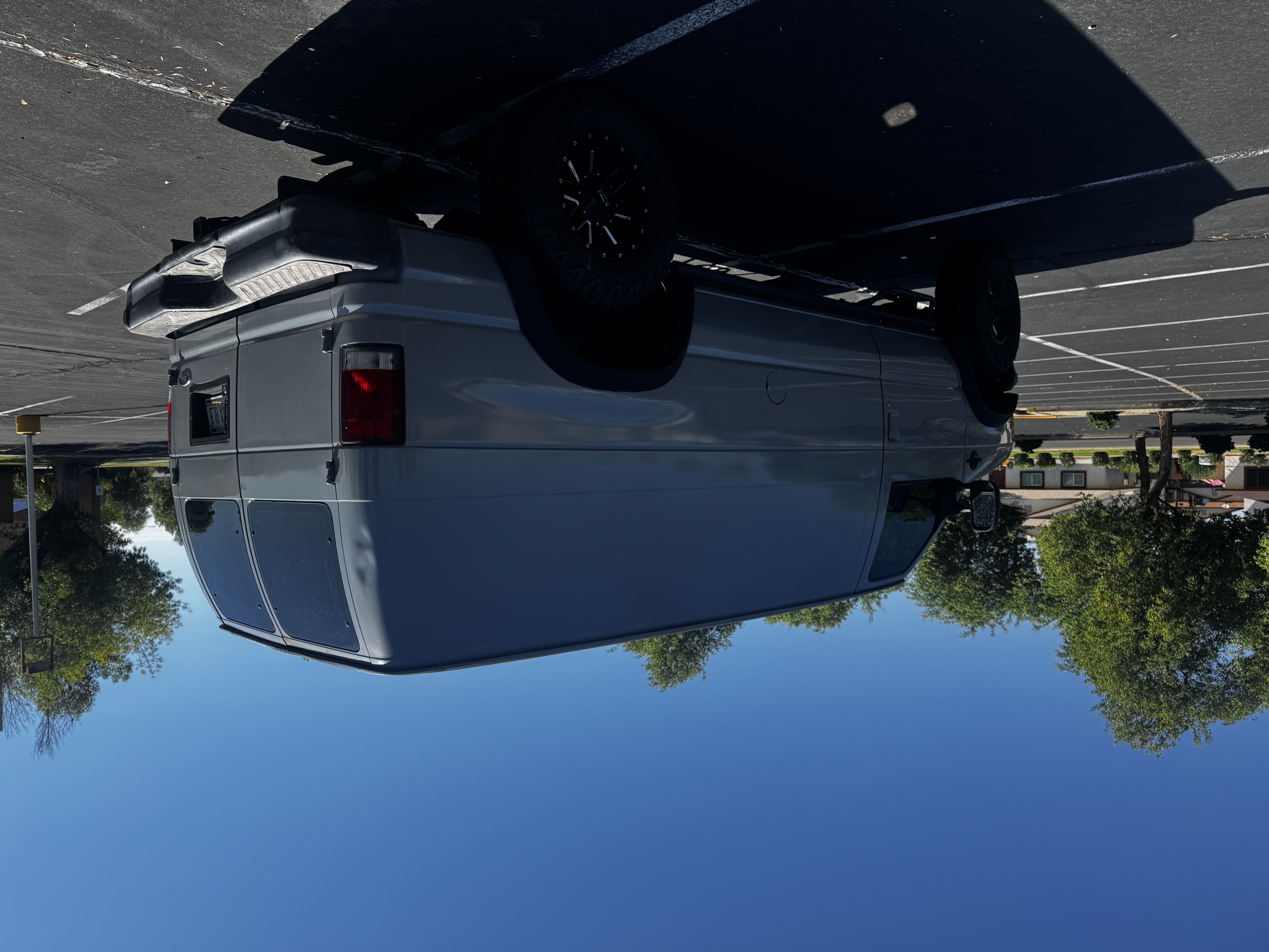 Used 1998 Ford E-350 and Econoline 350 RWD image 5