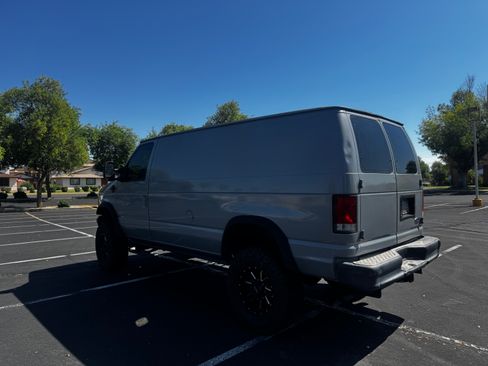 Used 1998 Ford E-350 and Econoline 350 RWD image 5