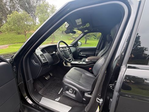 Used 2017 Land Rover Range Rover Supercharged image 14