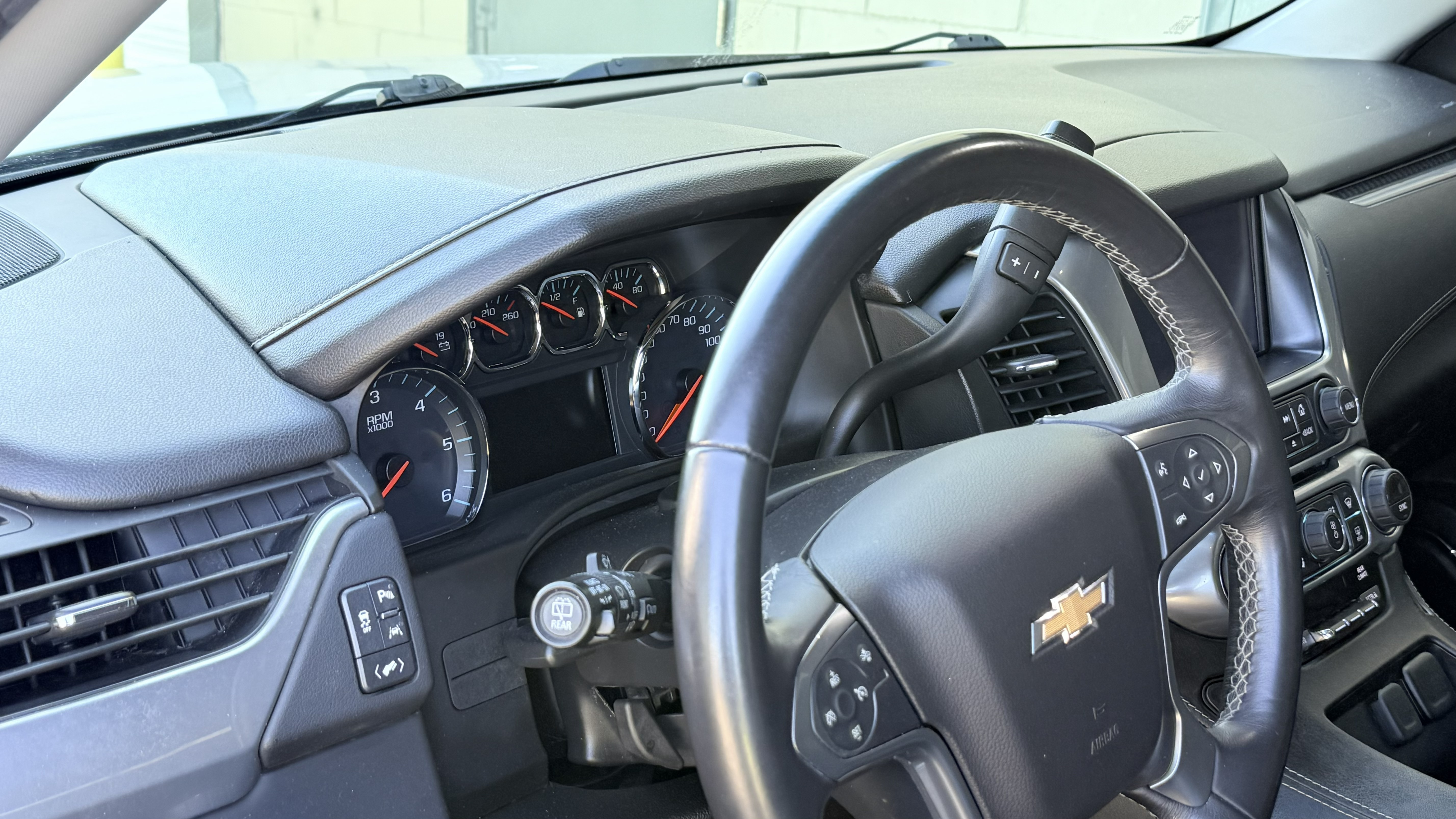 Used 2018 Chevrolet Tahoe LT AWD/4WD image 8