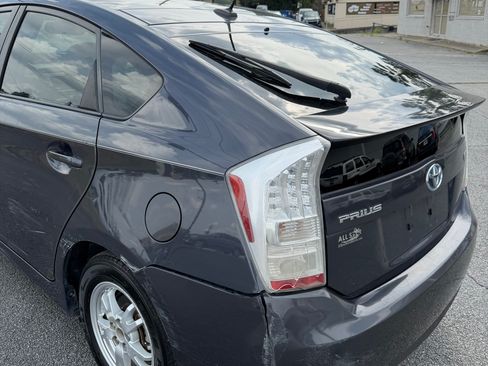 Used 2011 Toyota Prius Four w/ Solar Roof Pkg image 7