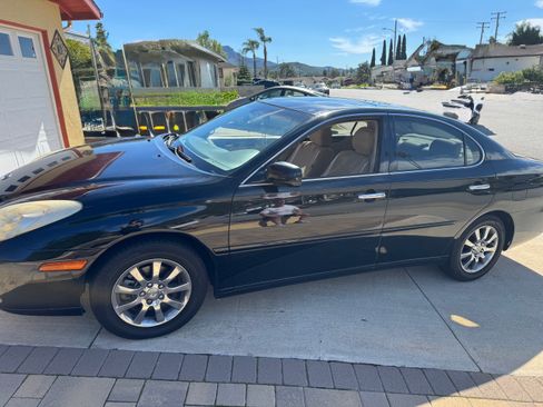 Used 2002 Lexus ES 330 image 9