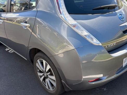 Used 2015 Nissan Leaf SV w/ LED & Quick Charge Package FWD image 9