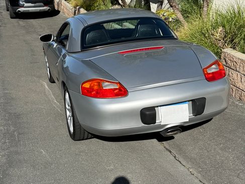 Used 1997 Porsche Boxster image 4