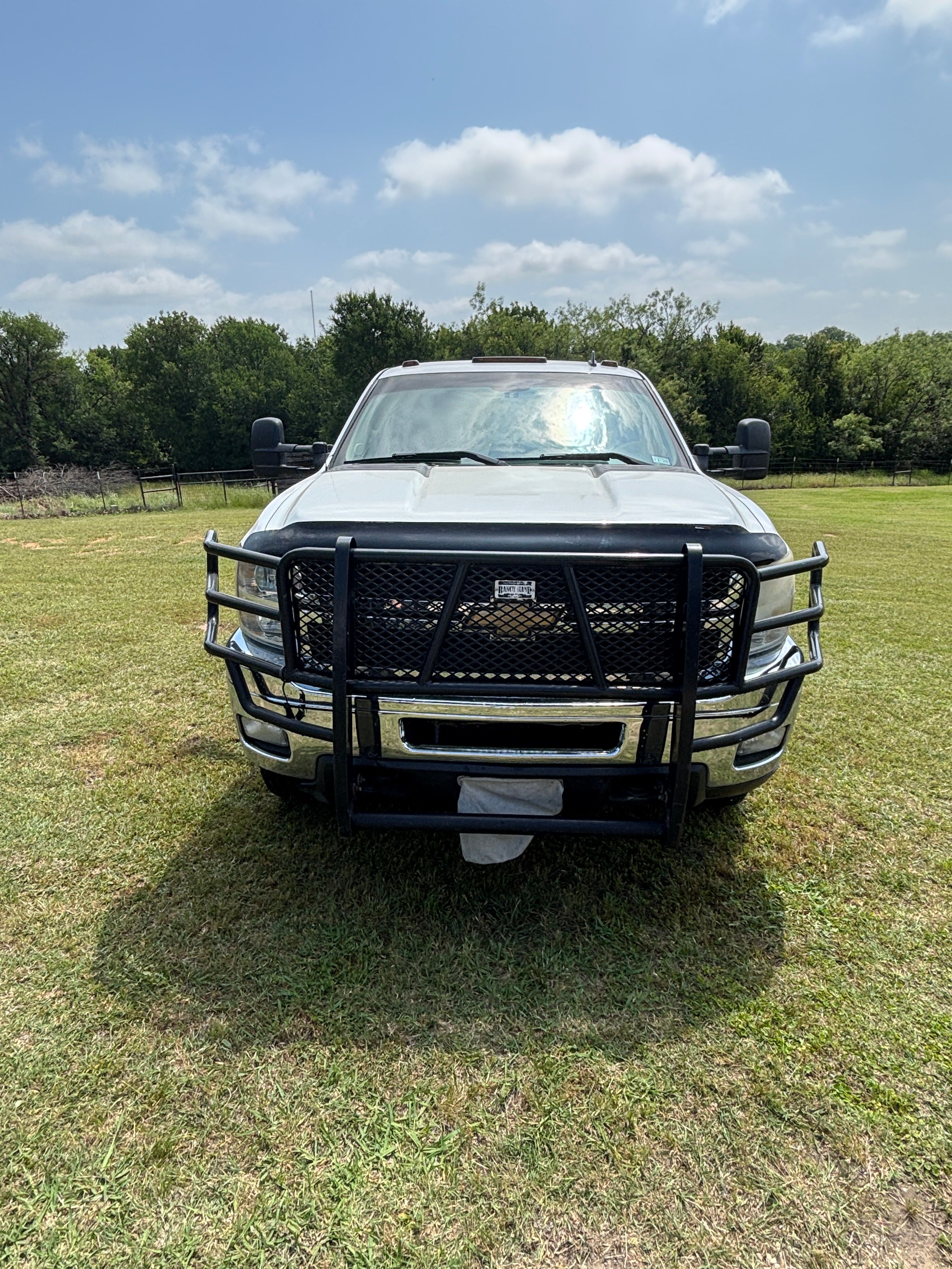 Used 2011 Chevrolet Silverado 3500 LT w/ Interior Plus Package AWD/4WD image 14