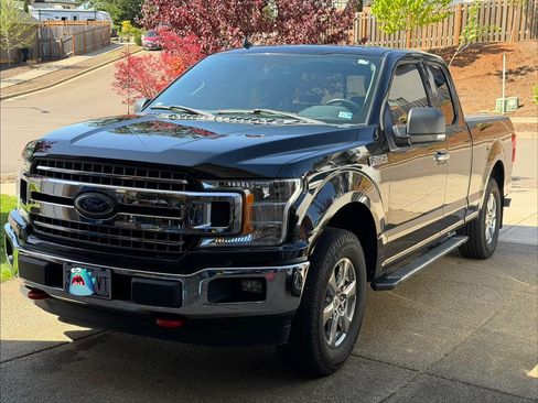 Used 2018 Ford F150 XLT w/ Equipment Group 302A Luxury AWD/4WD image 1