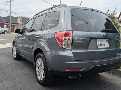Used 2013 Subaru Forester 2.5X Premium image 6