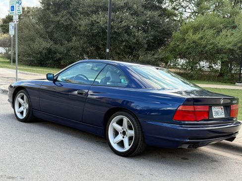 Used 1992 BMW 850i image 4