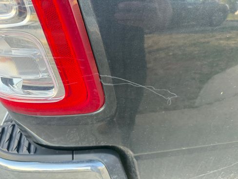 Used 2019 RAM 2500 Big Horn w/ Cold Weather Group image 11