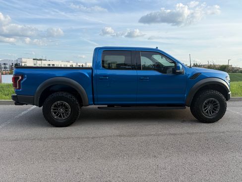 Used 2019 Ford F150 Raptor w/ Equipment Group 802A Luxury AWD/4WD image 8