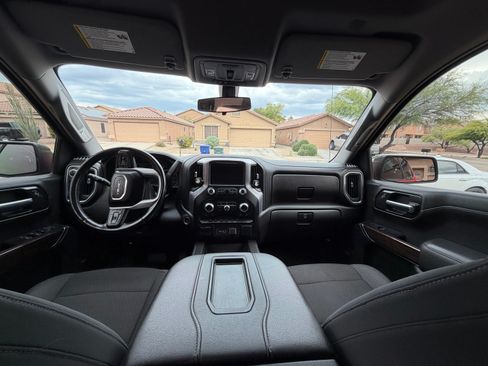 Used 2021 GMC Sierra 1500 Elevation w/ Preferred Package AWD/4WD image 11