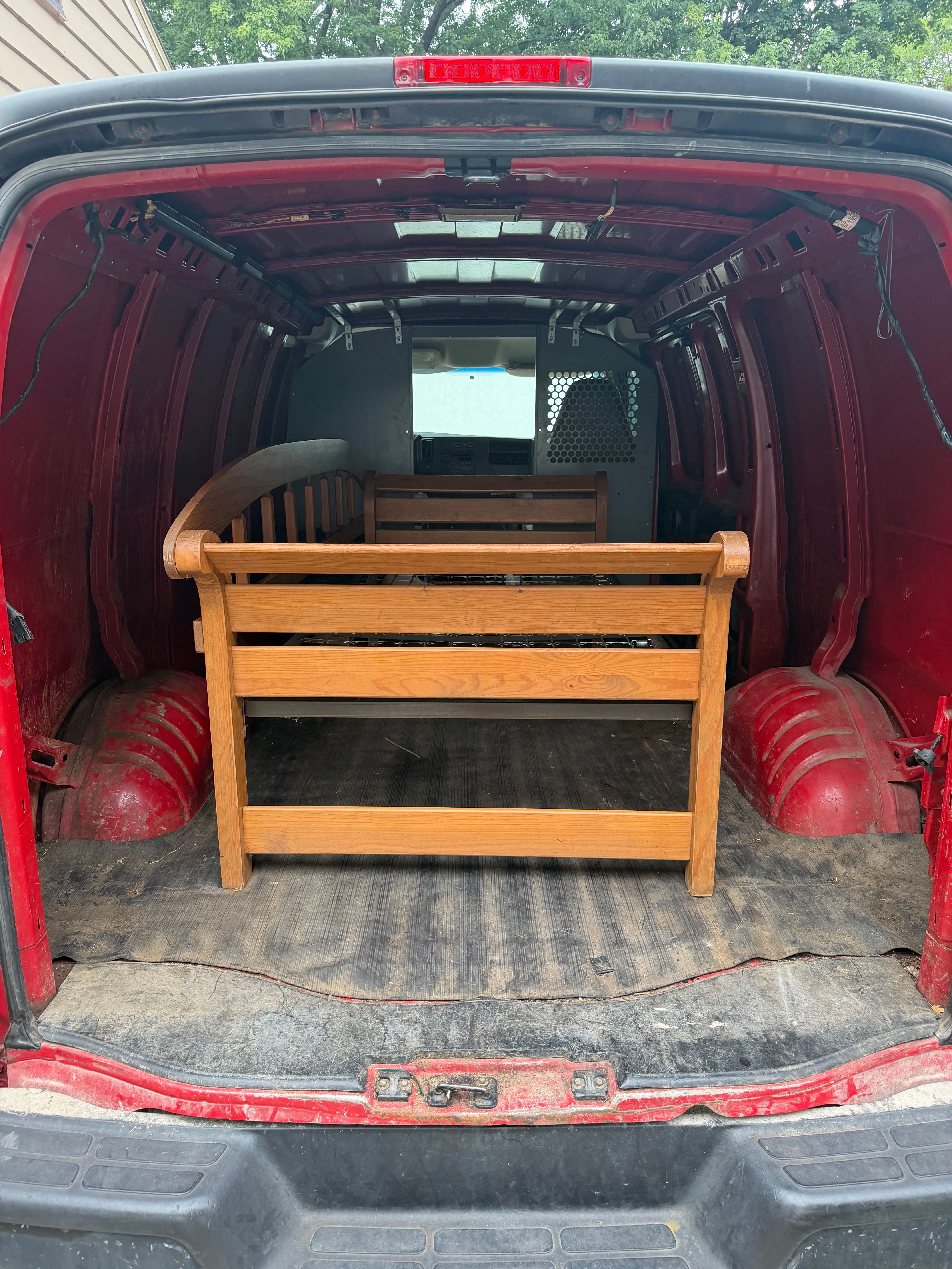 Used 2005 Chevrolet Express 3500 RWD image 8