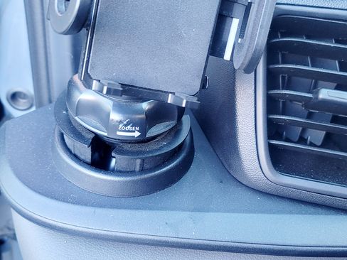 Used 2022 Ford Transit 250 High Roof Extended Length Van image 16