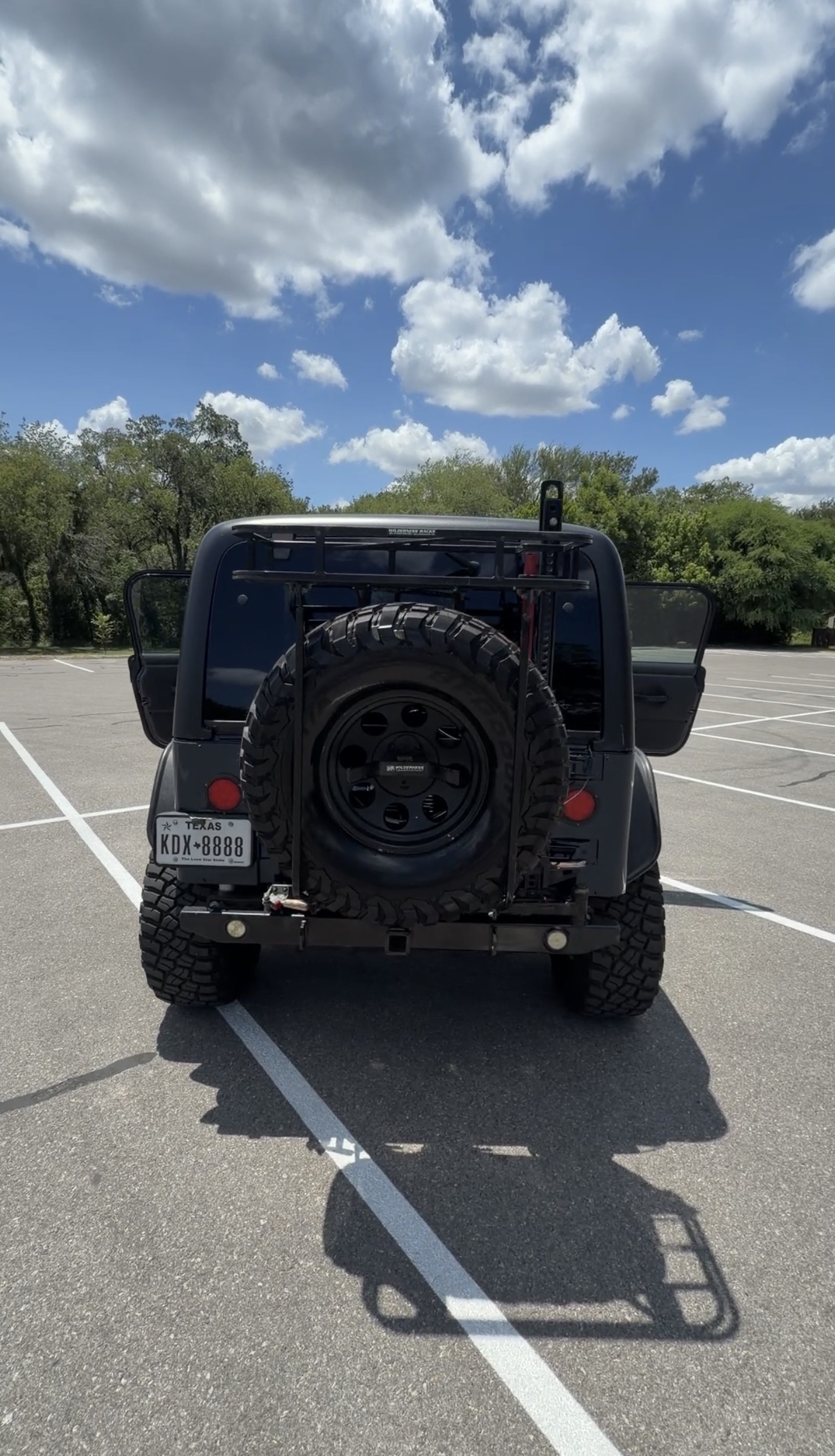 Used 2004 Jeep Wrangler Rubicon w/ Dual Top Group AWD/4WD image 10