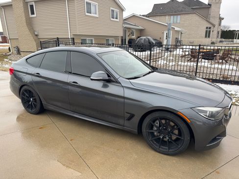 Used 2017 BMW 340i Gran Turismo xDrive image 1