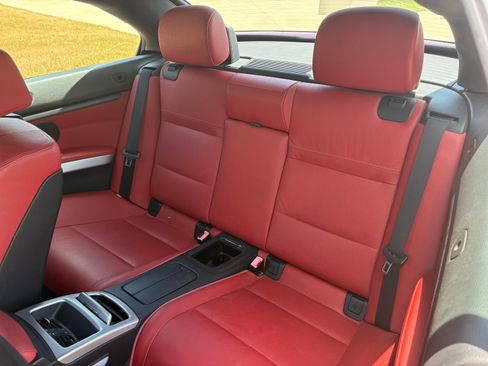 Used 2011 BMW 328i Convertible RWD image 15
