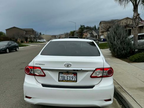Used 2013 Toyota Corolla L image 9