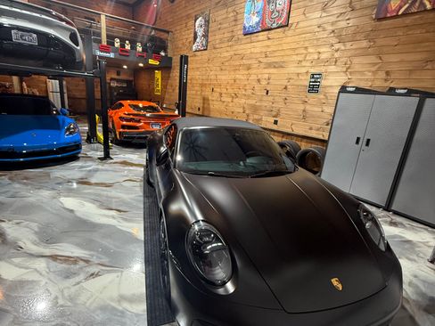 Used 2024 Porsche 911 Carrera 4 GTS w/ Premium Package image 15