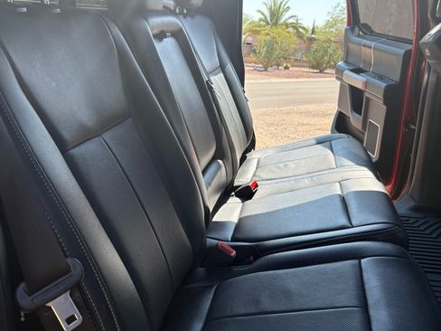 Used 2022 Ford F250 Lariat w/ Tremor Off-Road Package AWD/4WD image 17
