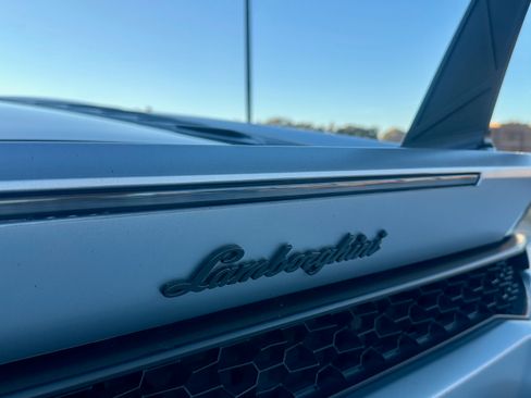 Used 2015 Lamborghini Huracan LP 610-4 image 15