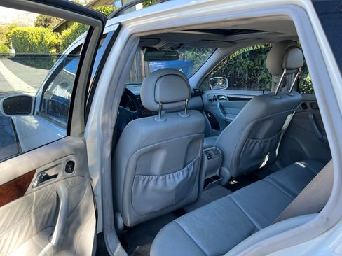 Used 2003 Mercedes-Benz C 320 Wagon image 9