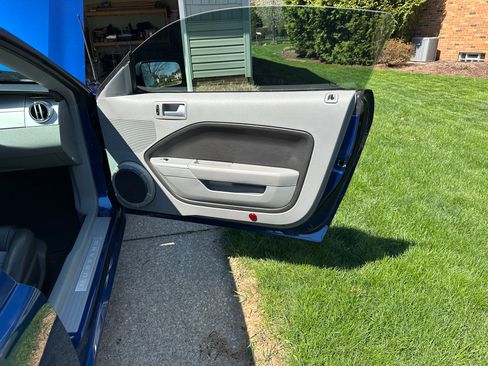 Used 2008 Ford Mustang GT Premium image 11