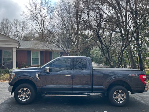 Used 2021 Ford F150 Lariat w/ Equipment Group 502A High image 1