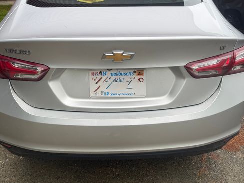 Used 2020 Chevrolet Malibu LT FWD image 5