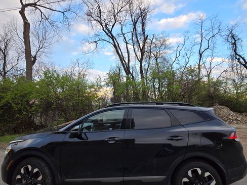 Used 2023 Kia Sportage X-Line w/ X-Line Premium Package image 5