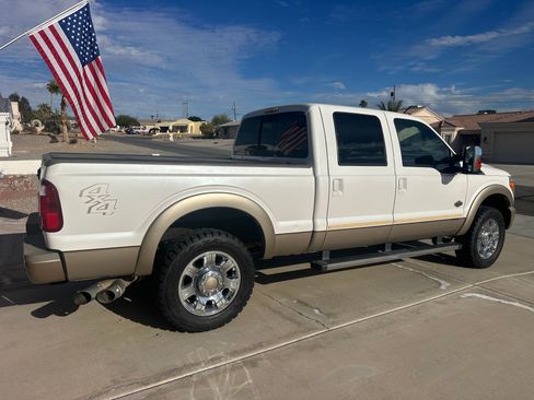Used 2012 Ford F250 King Ranch w/ King Ranch w/Chrome Pkg image 2